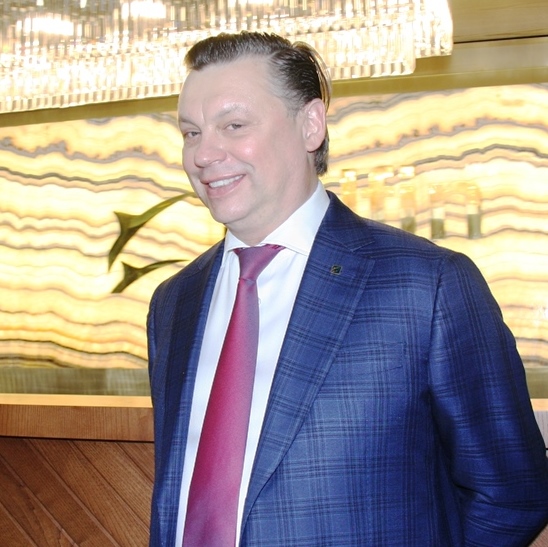 Петровский Томас