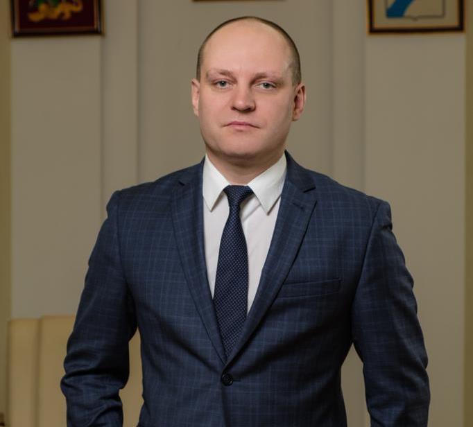 Красноцветов Максим