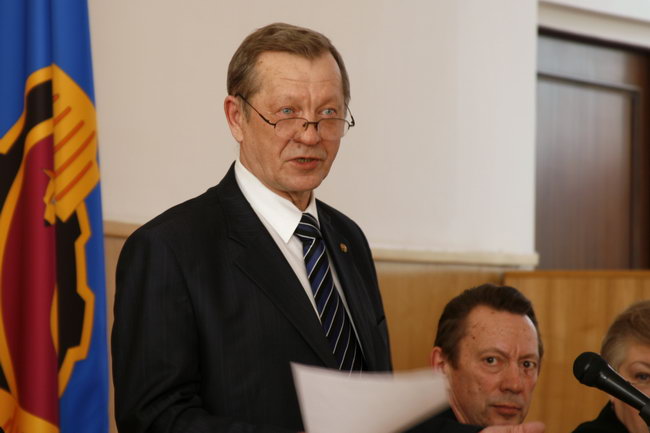 Ю.Л. Санфиров