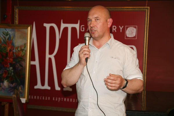 Алексей Иванов