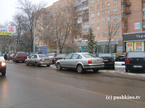 Парковка на Московском проспекте