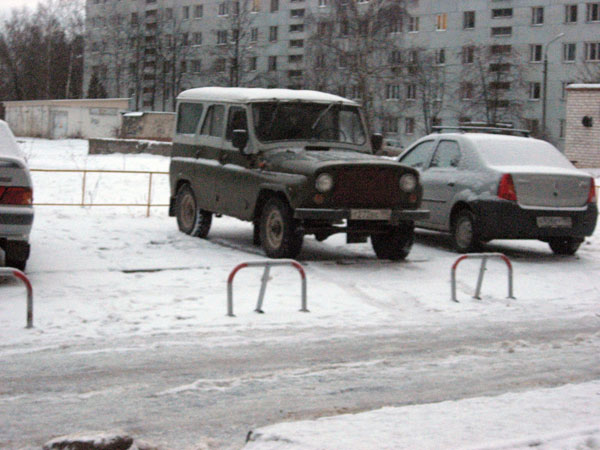 Незаконная парковка в Правдинском