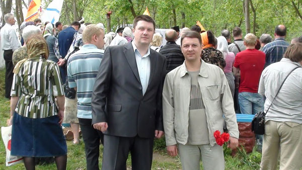 Открытие памятника в Артемово