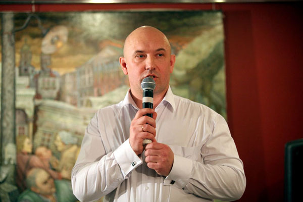 Алексей Иванов