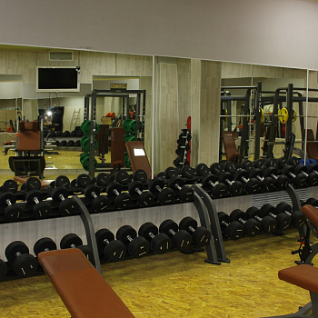 Спортивный клуб MAXIFIT