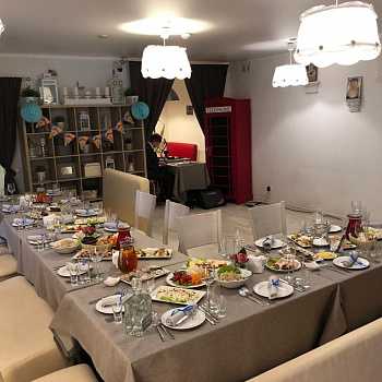 Кафе на Чеховской