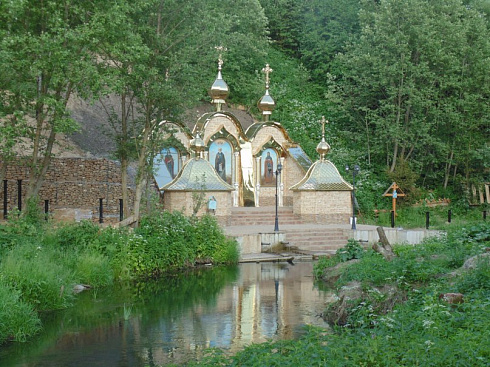 Родник Радонеж